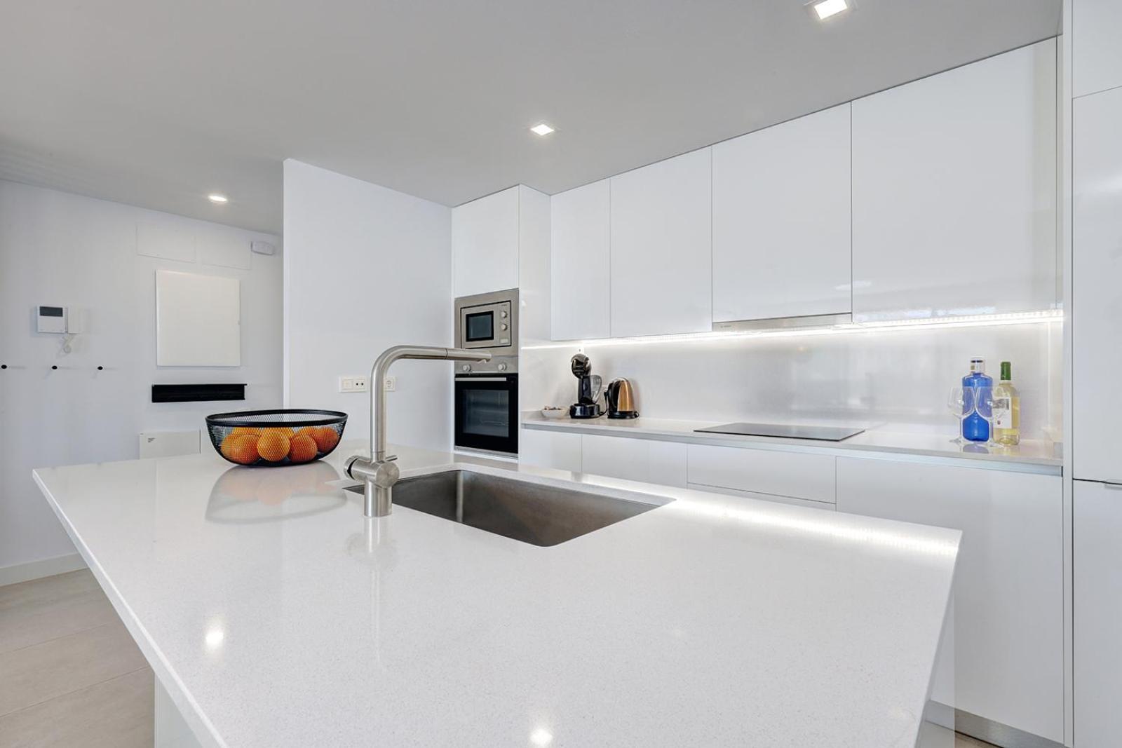 Estepona Place - Spacious Family City Apartment Dış mekan fotoğraf