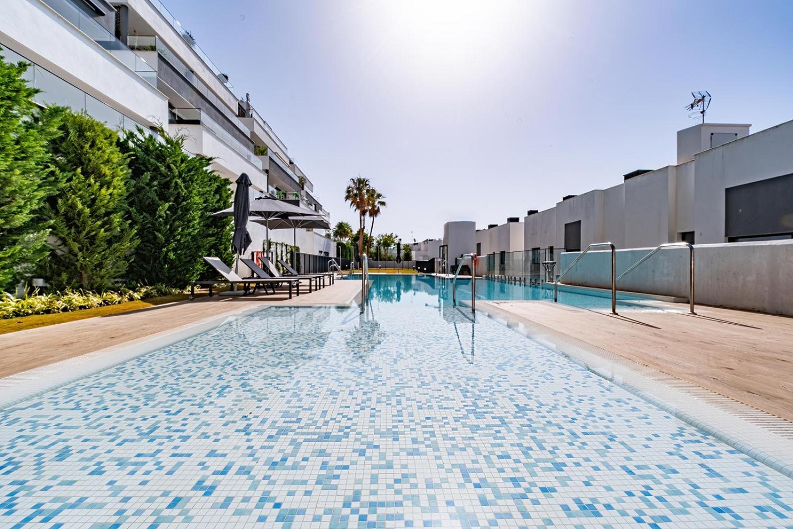Estepona Place - Spacious Family City Apartment Dış mekan fotoğraf